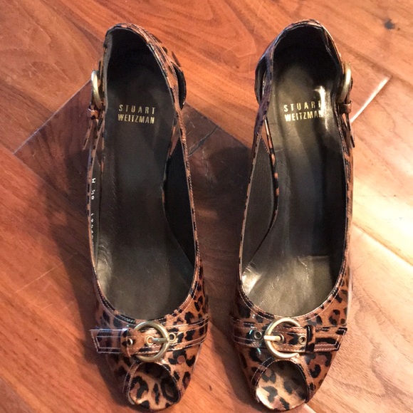 Stuart Weitzman Cheetah Print Pumps - Picture 3 of 3
